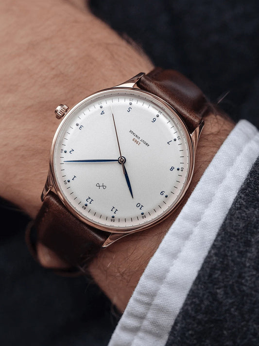 The 1820 Vintage - Gold/White
